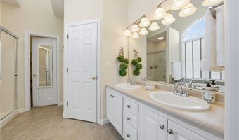 819 Strasburg Dr, Adams Twp., PA 16046