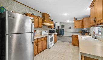 197 Old Homestead Rd, Big Sandy, TN 38221