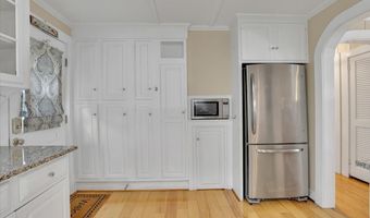 59 Shore Dr, Coventry, CT 06238