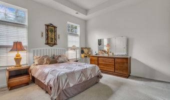 33 Quincy Ter, Barnegat, NJ 08005