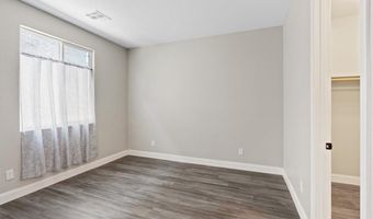 10058 Matter Overlook Dr, Las Vegas, NV 89178
