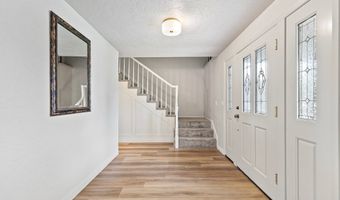 1114 LAKEWOOD Dr, Albany, OR 97321
