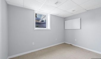 132 River Edge Road 1, Bergenfield, NJ 07621