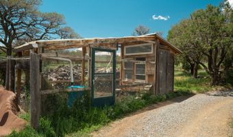 211 Vera Cruz Rd, Capitan, NM 88316