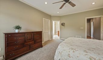 963 Southwick Dr, Alcoa, TN 37701
