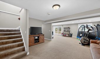 1442 30th St NW, Austin, MN 55912