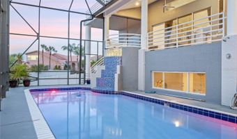 807 CHIPAWAY Dr, Apollo Beach, FL 33572