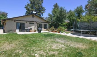 3096 Coral Tree Ln, Fallbrook, CA 92028