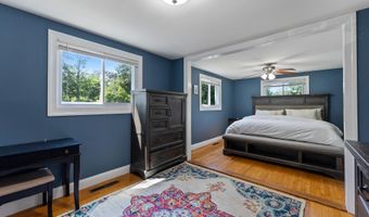 110 Pennsylvania Ave, Absecon, NJ 08201