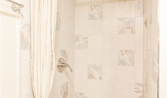 1900 Vine 214, Hollywood, CA 90068