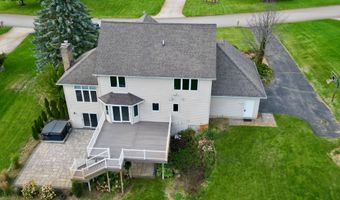5814 Cannon Hills Dr NE, Ada, MI 49301