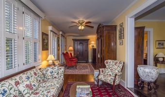 1822 Brevard Pl, Camden, SC 29020