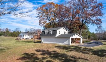 620 Woodlawn Trl, Appomattox, VA 24522