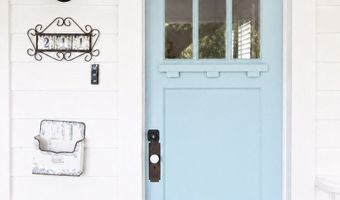 211 MONTCLAIR St, Alamo Heights, TX 78209