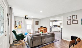 26 E Plum St, Anderson, IN 46012