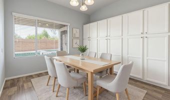 1060 N VILLAS Ln, Chandler, AZ 85224