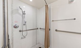 410 Atkinson Dr 1101, Honolulu, HI 96814