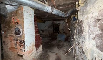 2520 W CHESTNUT Ave, Altoona, PA 16601