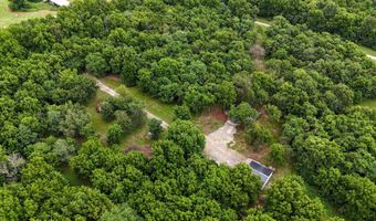 18013 Lawrence 2167, Aurora, MO 65605