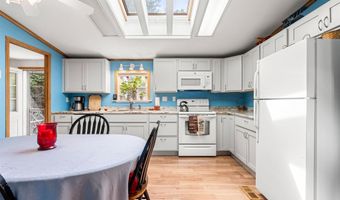 28 Great Brook Dr, Belmont, NH 03220