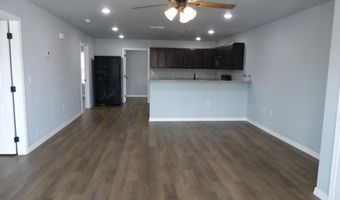 101 Columbia Ln, Clovis, NM 88101