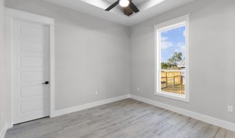 116 Western Way, Adkins, TX 78101