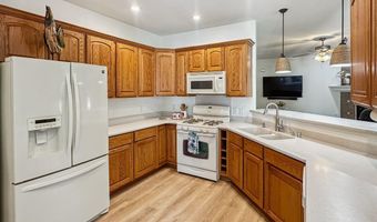 808 E Chapman Rd, Carlsbad, NM 88220