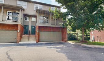 3042 Barclay Way, Ann Arbor, MI 48105