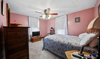 40 Walnut St, Ashville, OH 43103