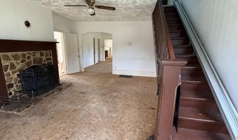 838 State Garage Rd, Albany, KY 42602