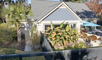 106 S Hermitage Rd, Beaufort, SC 29902