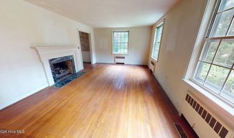 808 W South St, Ahoskie, NC 27910