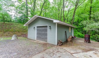 68 Phillips Crk, Andrews, NC 28901