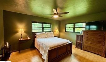 5811 N Luce Rd, Alma, MI 48801