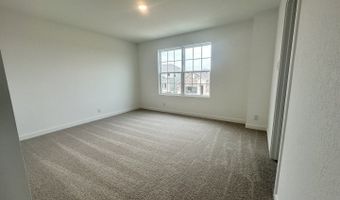 190 Peeps Ct, Adkins, TX 78101