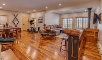 365 Tunnel Stream Rd, Benton, NH 03785