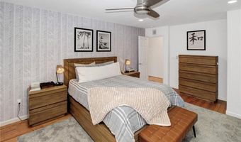 231 Maple Ave 102, Newport, RI 02840