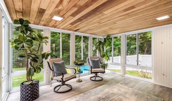 301 N Amherst Rd, Bedford, NH 03110