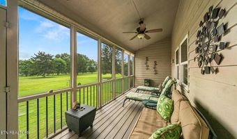 416 Carmel Ct, Baneberry, TN 37890