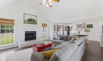 210 County Road 2696, Alvord, TX 76225