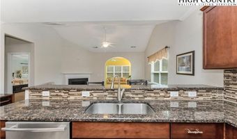 133 Kilbourne Dr, Advance, NC 27006