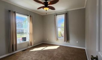 430 N Simon St, Ada, OH 45810