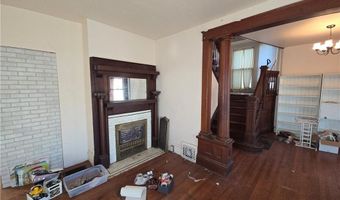 121 N 10th St, Atchison, KS 66002