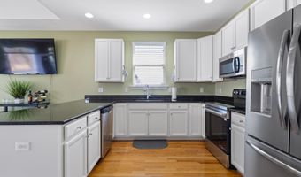 605 FRONT St, Delaware City, DE 19706