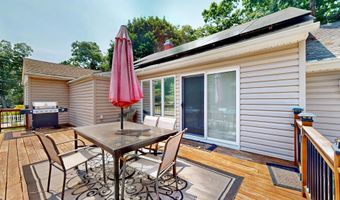 267 W Wyoming Ave, Absecon, NJ 08201