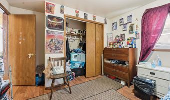 2325 N BALLARD Rd, Appleton, WI 54911