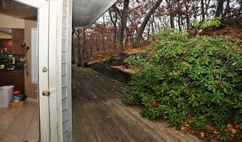 105 S Merrivale Ave, Beverly Shores, IN 46301