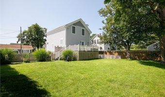 40 Grafton St, Newport, RI 02840