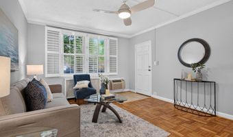 226 N THOMAS St N 226-3, Arlington, VA 22203