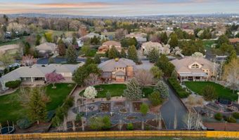 5925 Zinnia Ct, Arvada, CO 80004